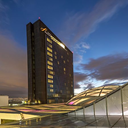Fiesta Americana Mexico Toreo Esterno foto The hotel at night